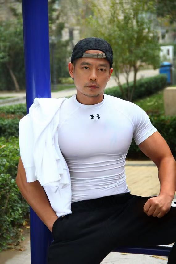 ��׳���н��ư�Ħʦ